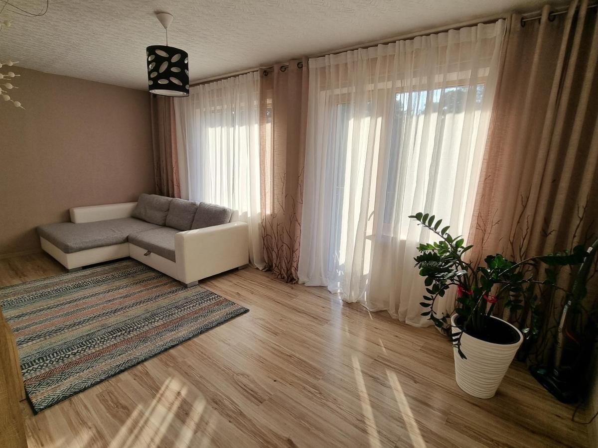 Apartment Kursi Колка Екстер'єр фото